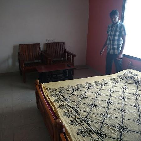 Venkata Sai Guest House Hajdarabad Zewnętrze zdjęcie